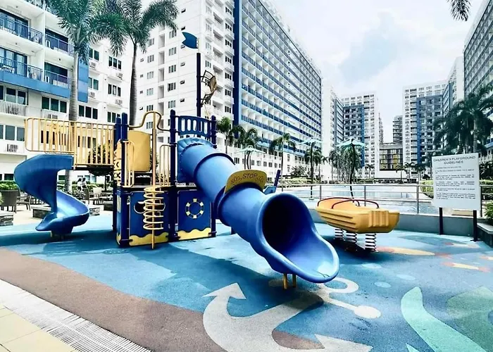 Flores Place At Sea Residences Moa *