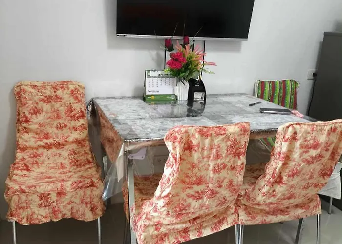 Flores Place At Sea Residences Moa * Manila